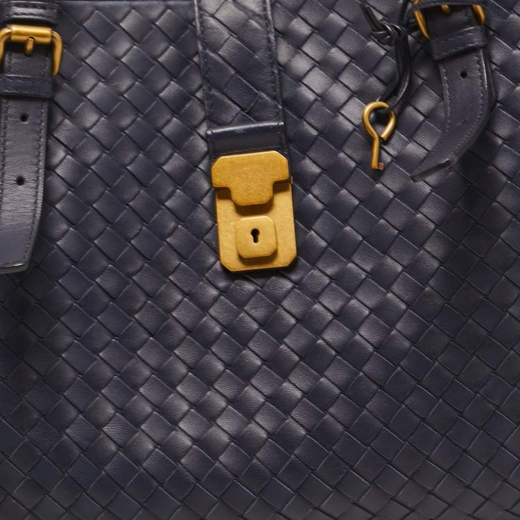 Pre Owned Bottega Veneta Navy Blue Intrecciato Leather Medium Roma Tote