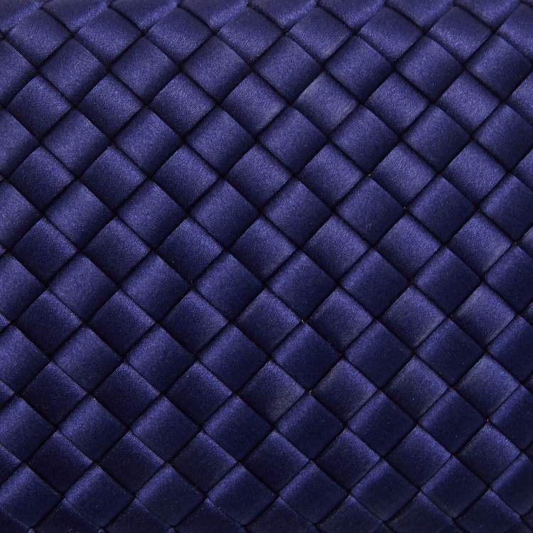 Pre Owned Bottega Veneta Blue Intrecciato Satin and Watersnake Leather Knot Chain Clutch