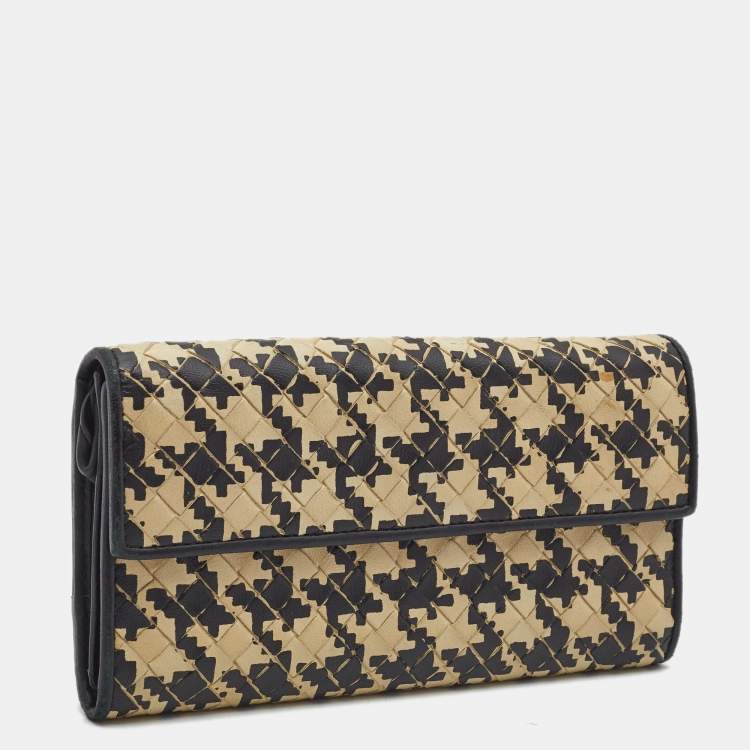 Pre Owned Bottega Veneta Black/Cream Intrecciato Houndstooth Flap Continental Wallet