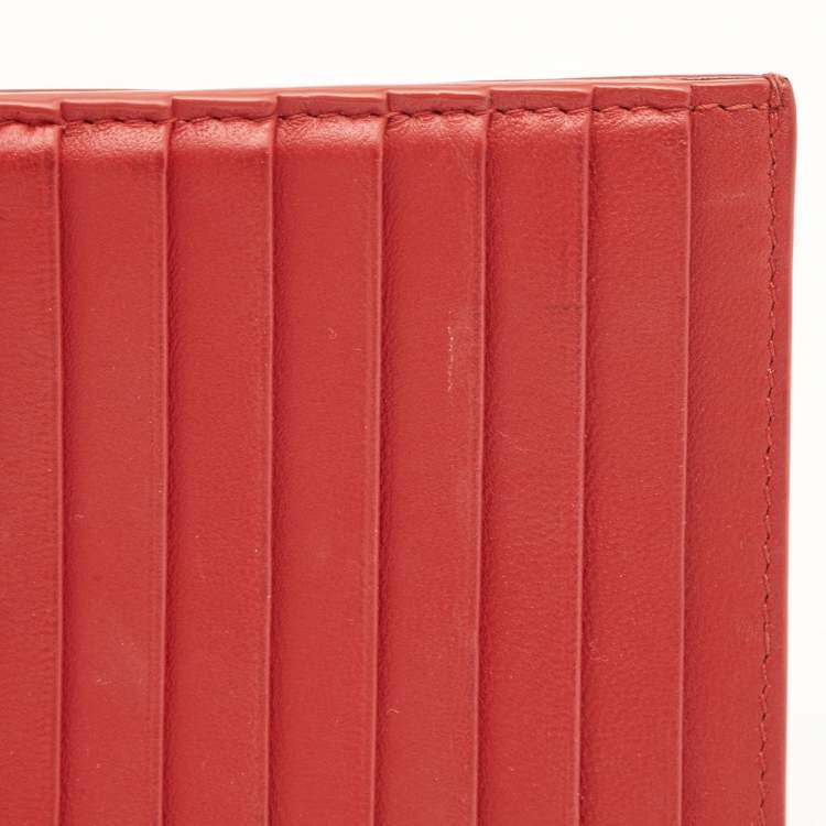 Pre Owned Bottega Veneta Red Intrecciato Leather Zip Card Holder 