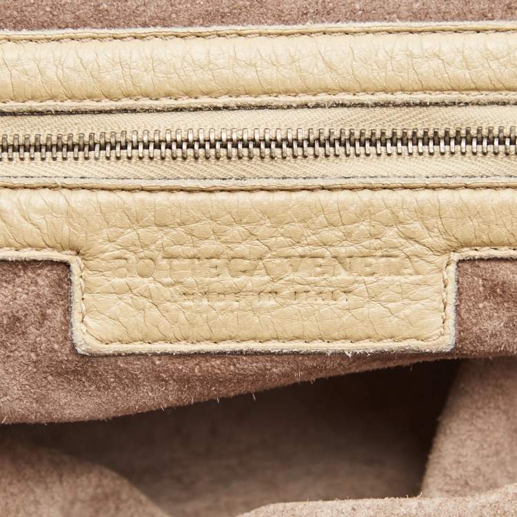 Pre Owned Bottega Veneta Beige Leather Intrecciato Detail Tote