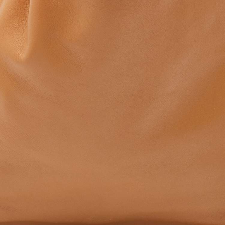 Pre Owned Bottega Veneta Tan Leather BV Knotted Twist Clutch