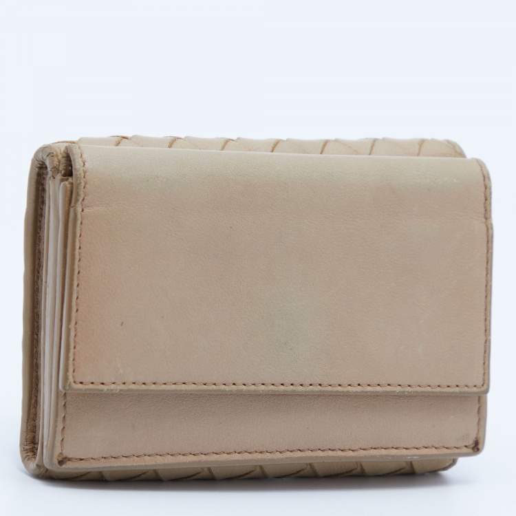 Pre Owned Bottega Veneta Beige Intrecciato Leather Trifold Wallet