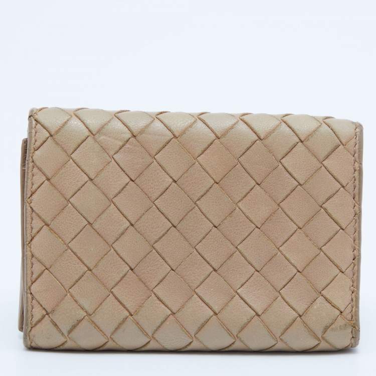 Pre Owned Bottega Veneta Beige Intrecciato Leather Trifold Wallet