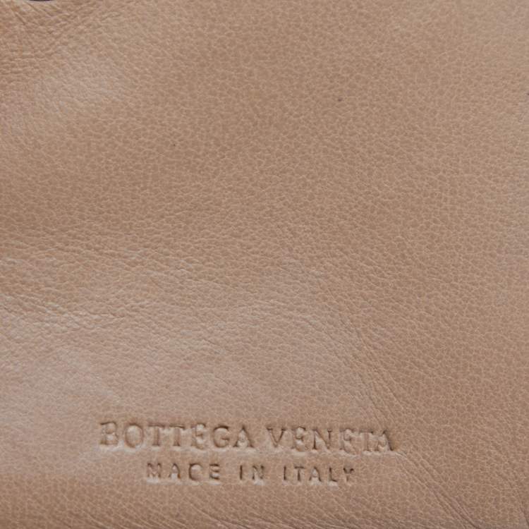 Pre Owned Bottega Veneta Beige Intrecciato Leather Trifold Wallet