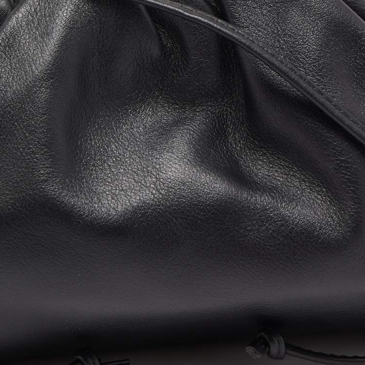 Pre Owned Bottega Veneta Black Leather Mini The Pouch Bag