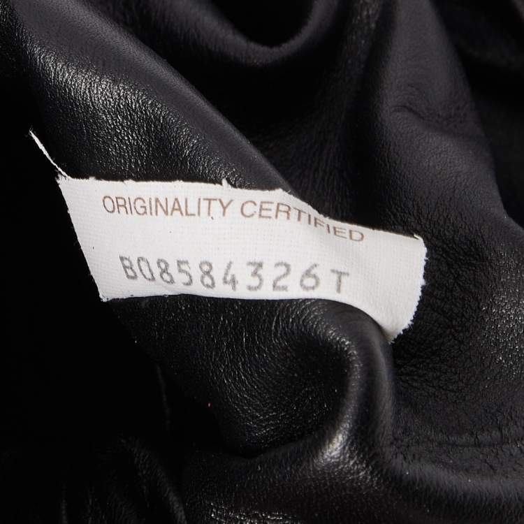 Pre Owned Bottega Veneta Black Leather Mini The Pouch Bag