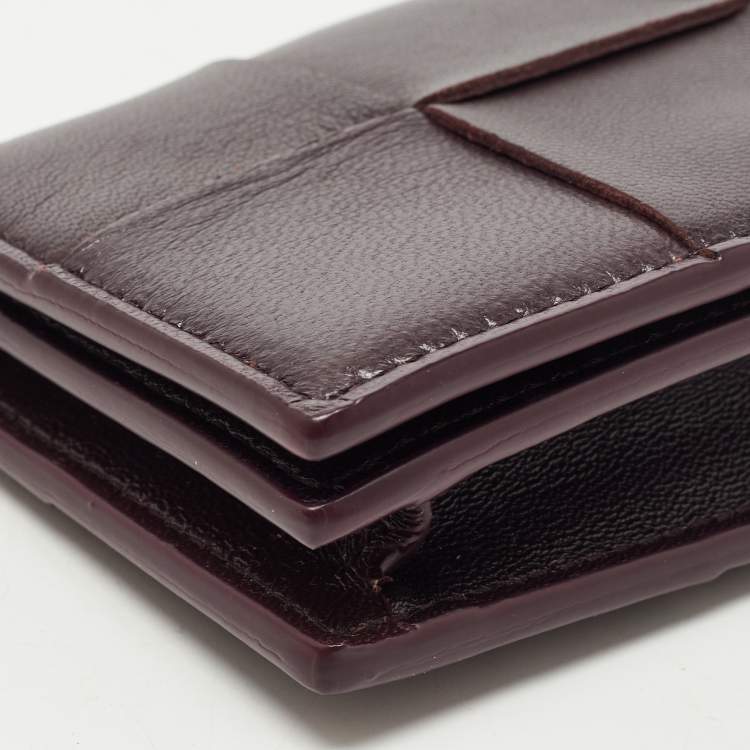 Pre Owned Bottega Veneta Dark Burgundy Intrecciato Leather Flap Card Case