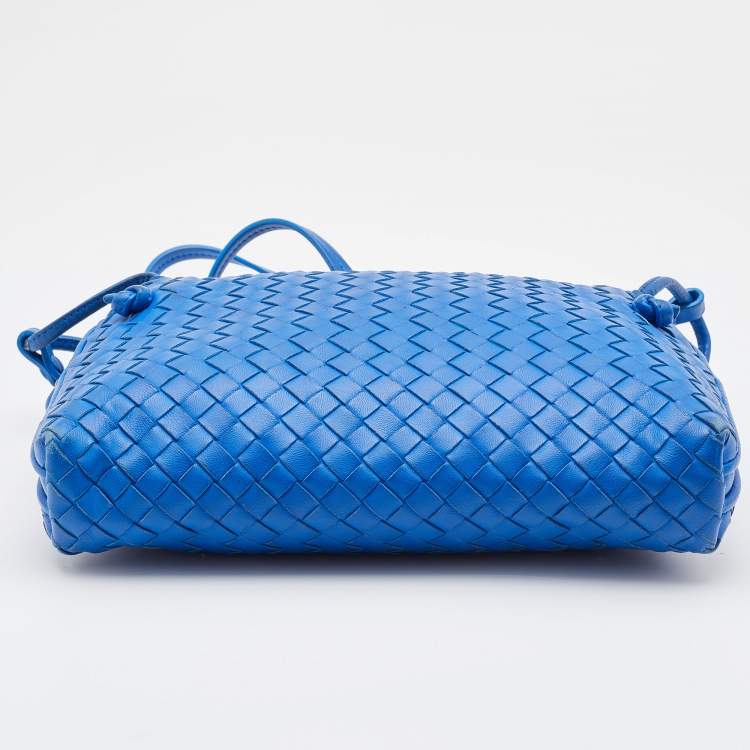 Pre Owned Bottega Veneta Blue Intrecciato Leather Nodini Crossbody Bag