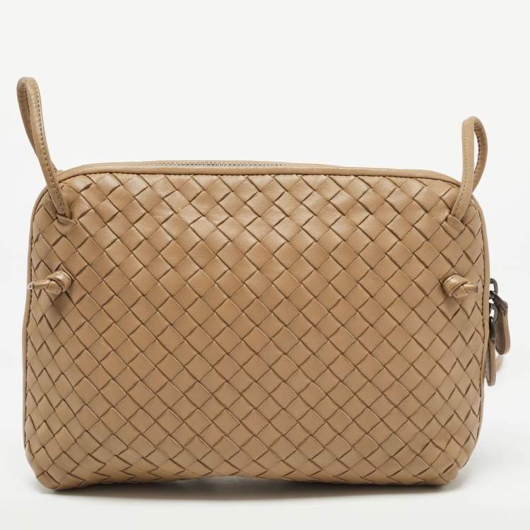 مملوكة مسبقًا Bottega Veneta Beige Intrecciato Leather Nodini Shoulder Bag