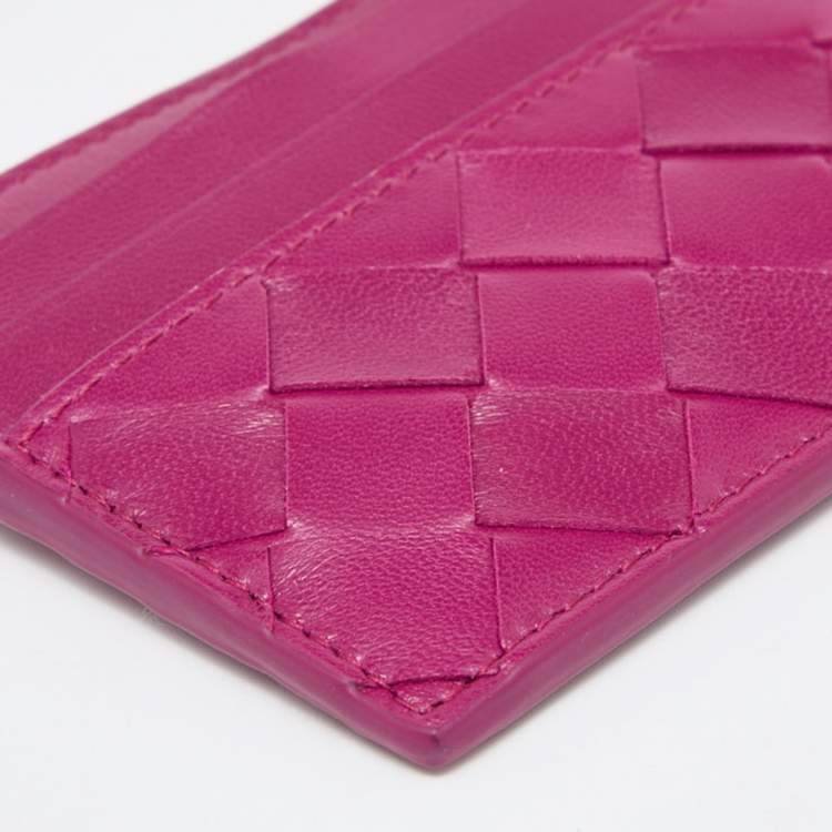 مملوكة مسبقًا Bottega Veneta Fuchsia Intrecciato Leather Card Holder