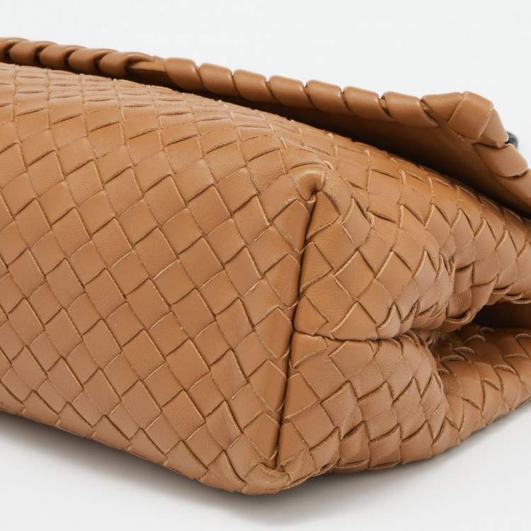 Pre Owned Bottega Veneta Beige Intrecciato Leather Small Olimpia Shoulder Bag
