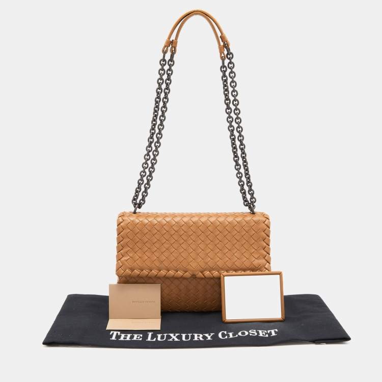 Pre Owned Bottega Veneta Beige Intrecciato Leather Small Olimpia Shoulder Bag