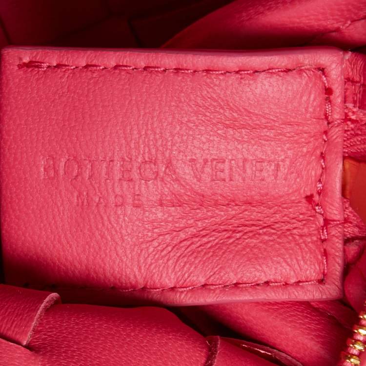 Pre Owned Bottega Veneta Red Intrecciato Foil Leather Mini Loop Camera Crossbody Bag