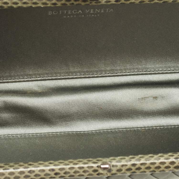 Pre Owned Bottega Veneta Light Green Satin and Watersnake Leather Knot Long Clutch
