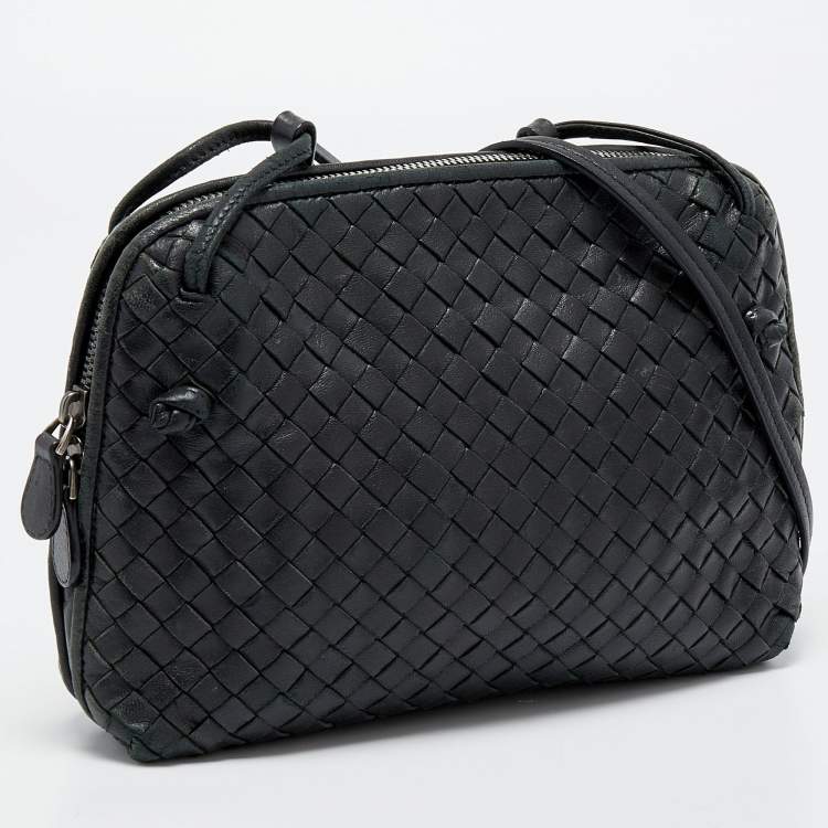 Pre Owned Bottega Veneta Black Intrecciato Leather Nodini Crossbody Bag