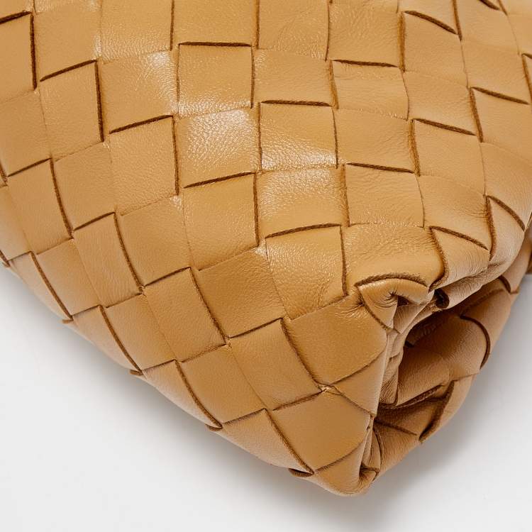 Pre Owned Bottega Veneta Beige Intrecciato Leather Mini The Pouch Bag
