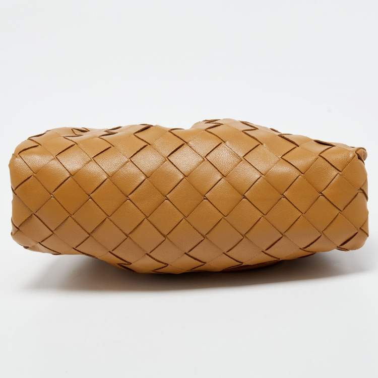 Pre Owned Bottega Veneta Beige Intrecciato Leather Mini The Pouch Bag