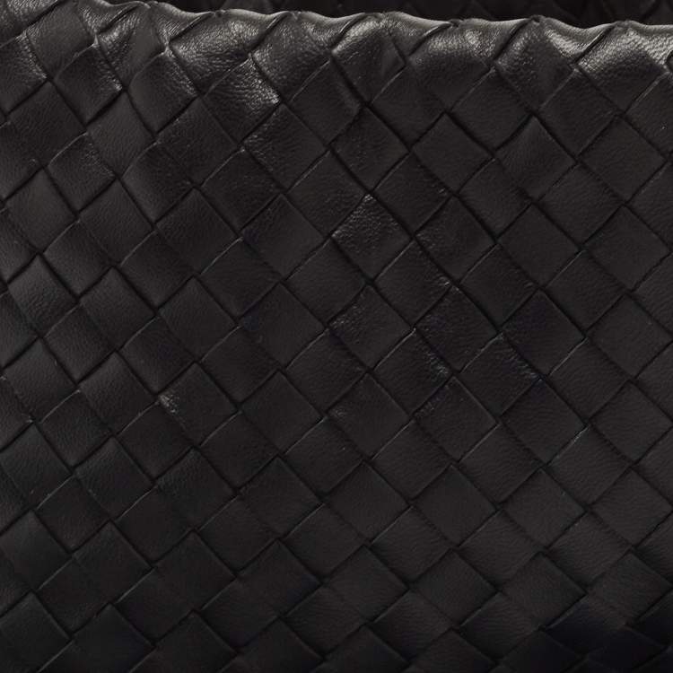 Pre Owned Bottega Veneta Black Intrecciato Leather Small Bulb Shoulder Bag