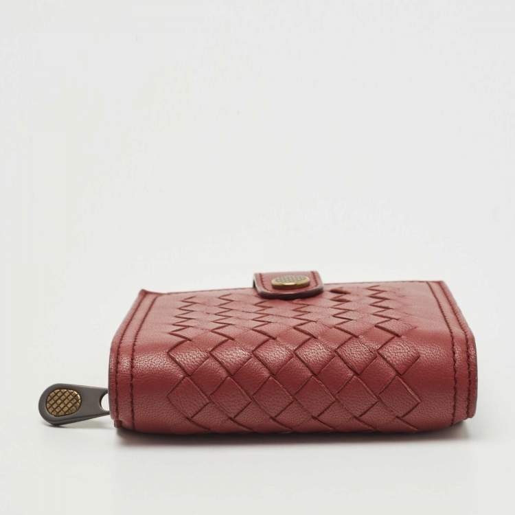 Pre Owned Bottega Veneta Red Intrecciato Leather Bifold Zip Wallet