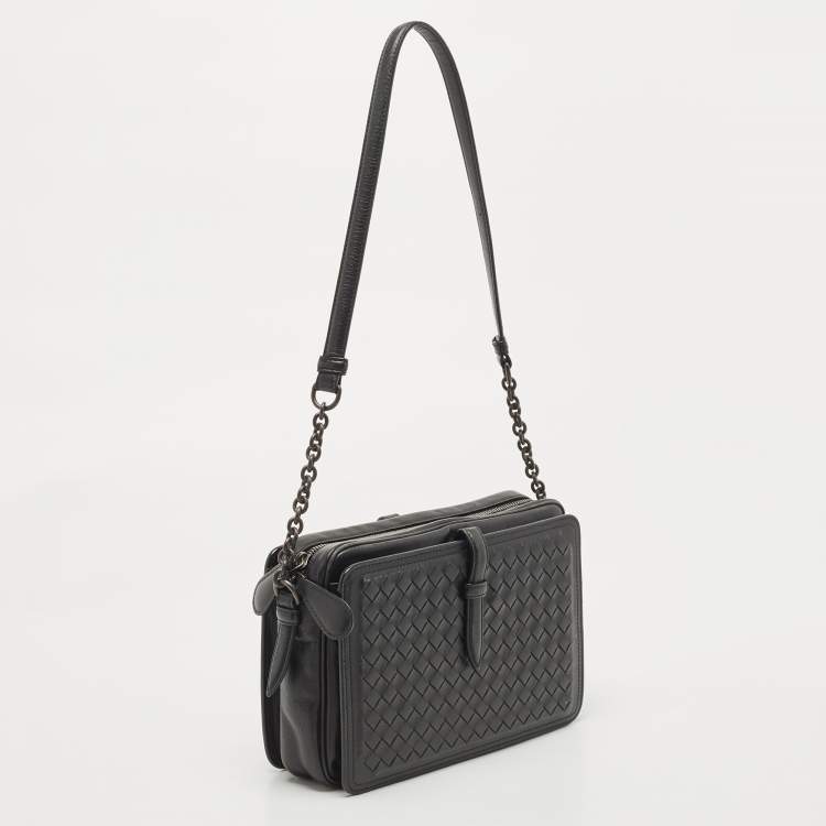 Pre Owned Bottega Veneta Black Intrecciato Leather Camera Shoulder Bag