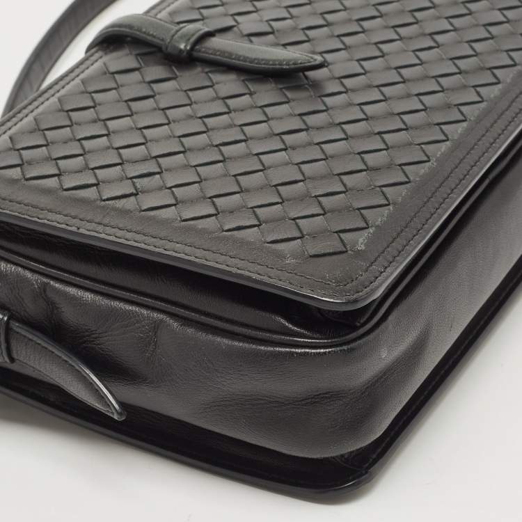Pre Owned Bottega Veneta Black Intrecciato Leather Camera Shoulder Bag