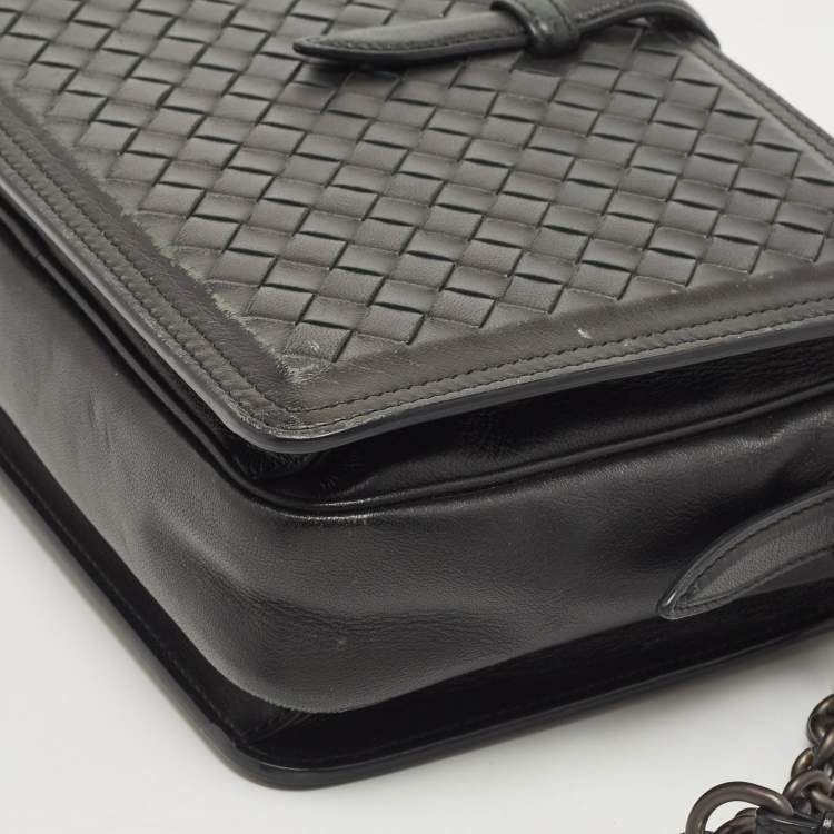 Pre Owned Bottega Veneta Black Intrecciato Leather Camera Shoulder Bag