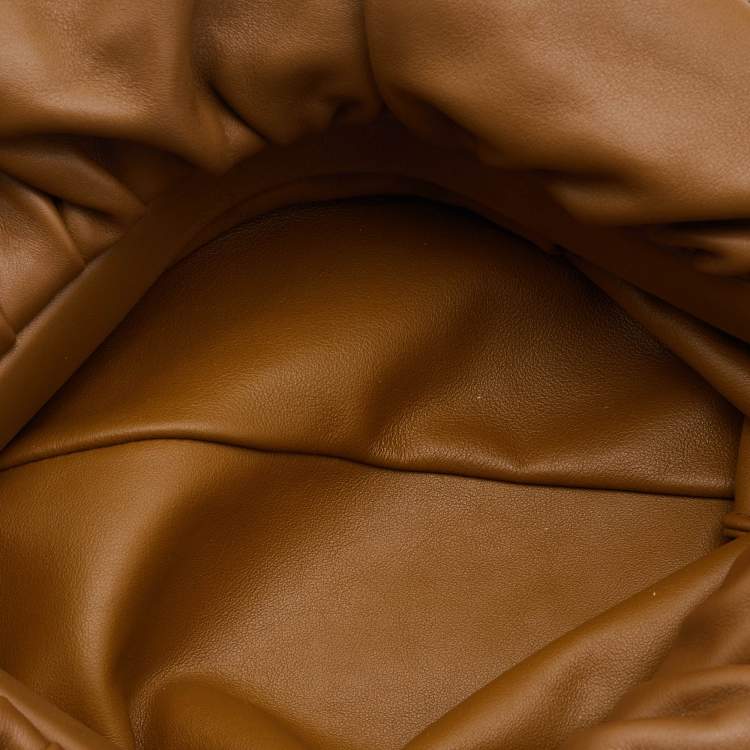 Pre Owned Bottega Veneta Tan Leather Chain Pouch Clutch