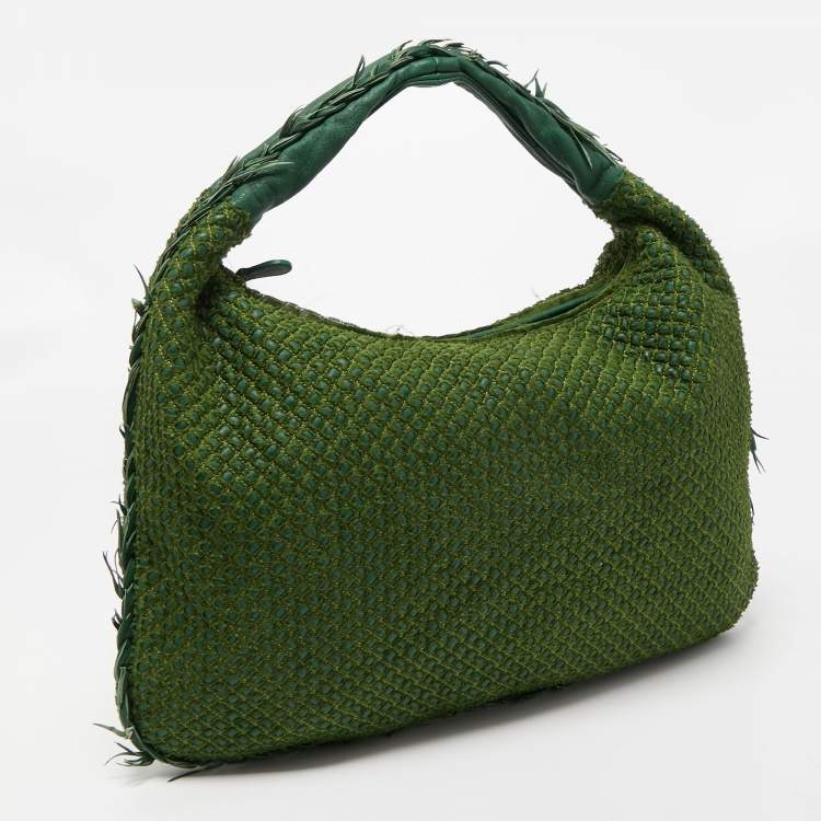 Pre Owned Bottega Veneta Two Tone Green Woven Fabric and Leather Large Veneta Hobo