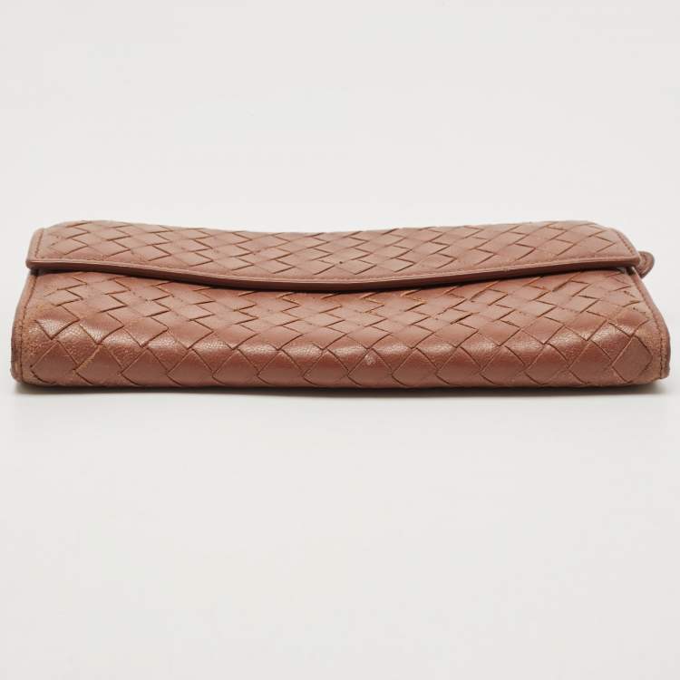 Pre Owned Bottega Veneta Brown Intrecciato Leather Flap Continental Wallet