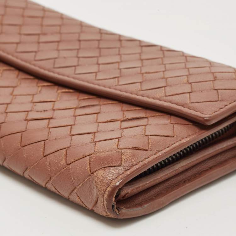 Pre Owned Bottega Veneta Brown Intrecciato Leather Flap Continental Wallet