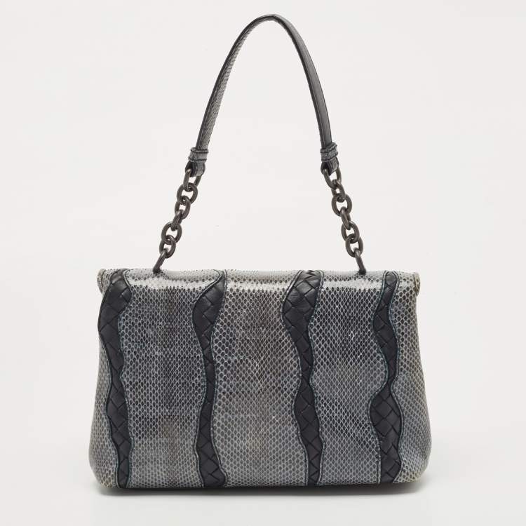Pre Owned Bottega Veneta Dark Blue/Black Snake Skin and Intrecciato Leather Shoulder Bag