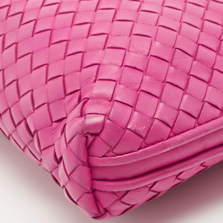 Pre Owned Bottega Veneta Magenta Intrecciato Leather Nodini Crossbody Bag