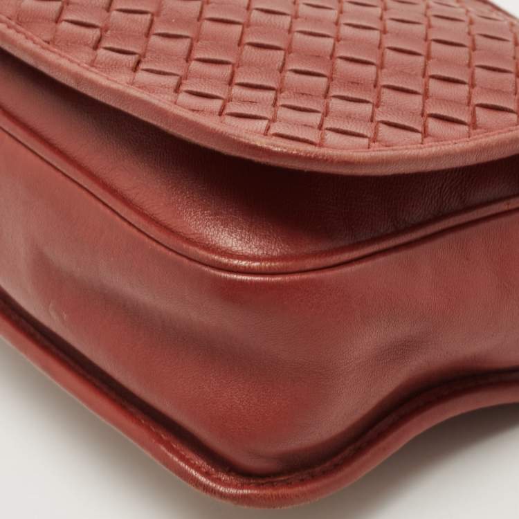 مملوكة مسبقًا Bottega Veneta Brown Intrecciato Leather Flap Crossbody Bag
