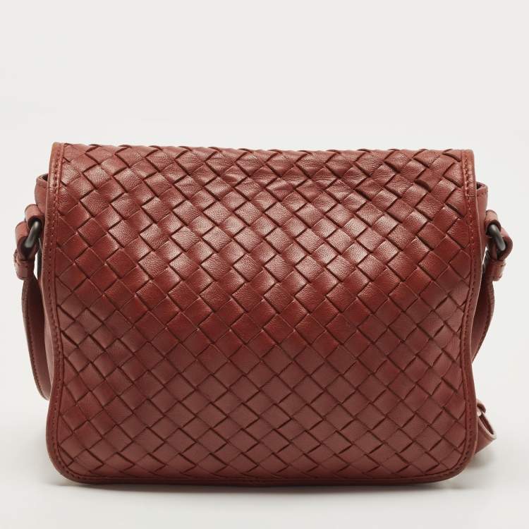 مملوكة مسبقًا Bottega Veneta Brown Intrecciato Leather Flap Crossbody Bag