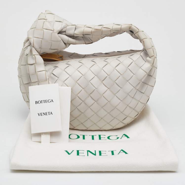Pre Owned Bottega Veneta Off White Intrecciato Leather Mini Jodie Hobo