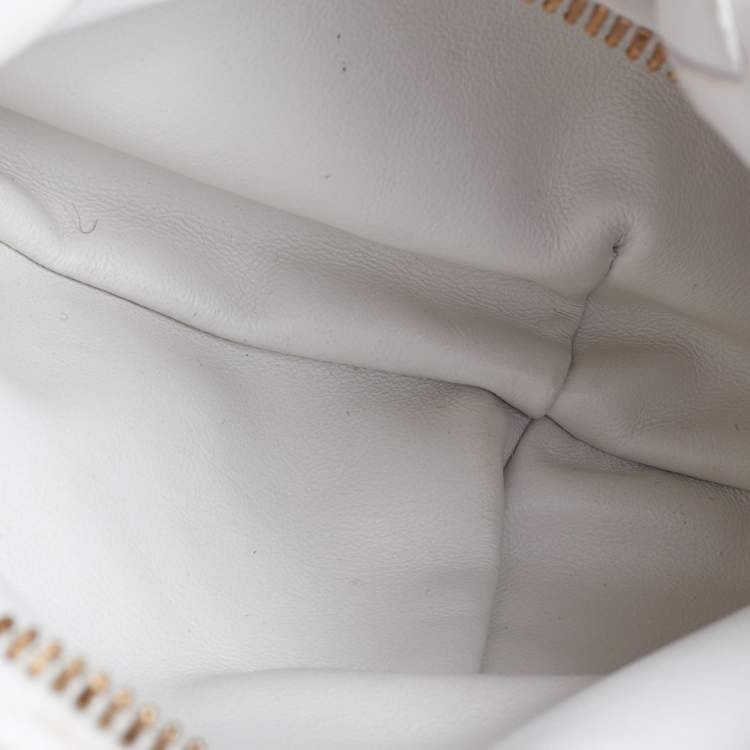 Pre Owned Bottega Veneta Off White Intrecciato Leather Mini Jodie Hobo