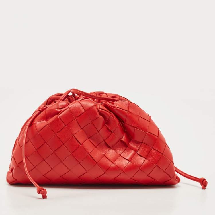 Pre Owned Bottega Veneta Red Intrecciato Leather Mini The Pouch Bag