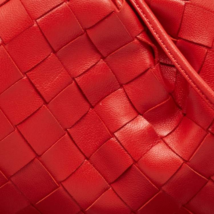 Pre Owned Bottega Veneta Red Intrecciato Leather Mini The Pouch Bag