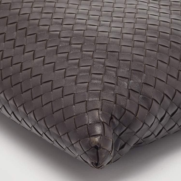 Pre Owned Bottega Veneta Brown Intrecciato Leather Messenger Bag