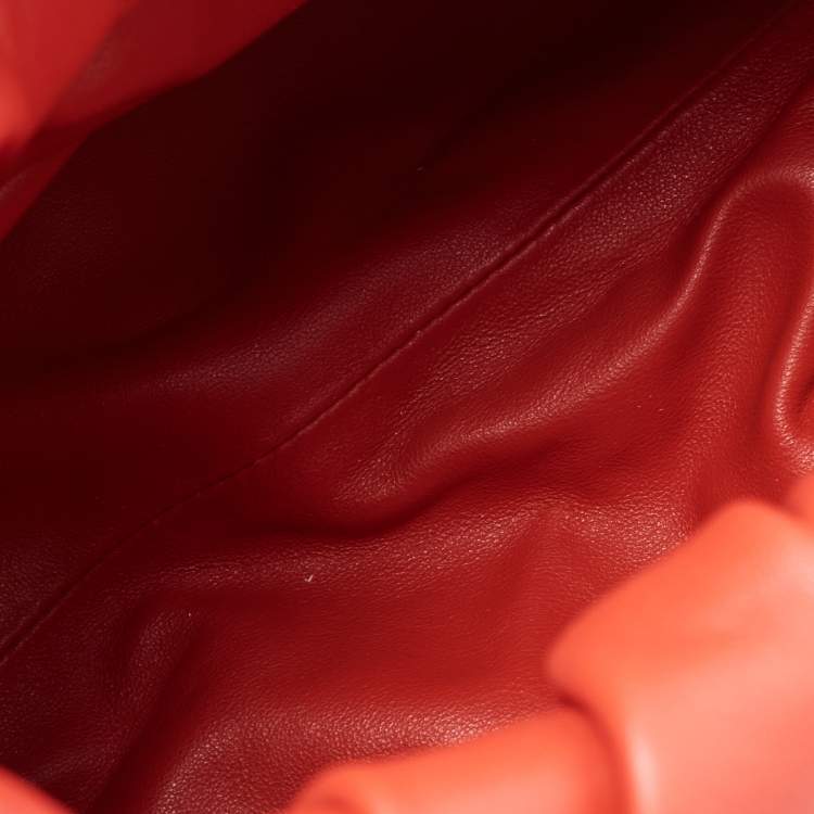 Pre Owned Bottega Veneta Red Leather The Shoulder Pouch Bag