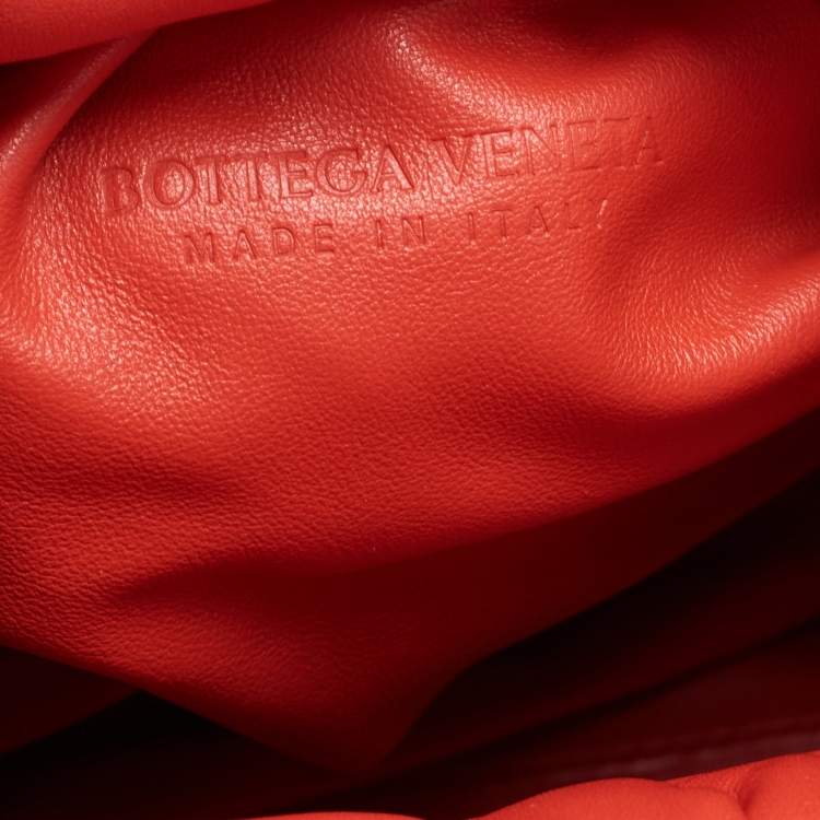 Pre Owned Bottega Veneta Red Leather The Shoulder Pouch Bag