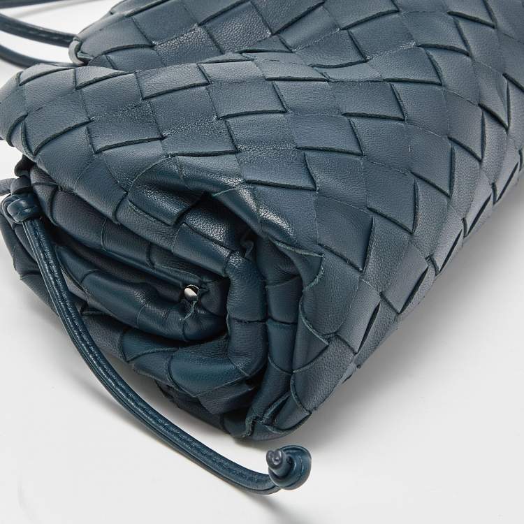 Pre Owned Bottega Veneta Teal Intrecciato Leather Mini The Pouch Bag
