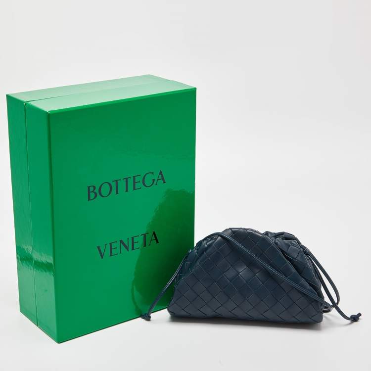 Pre Owned Bottega Veneta Teal Intrecciato Leather Mini The Pouch Bag
