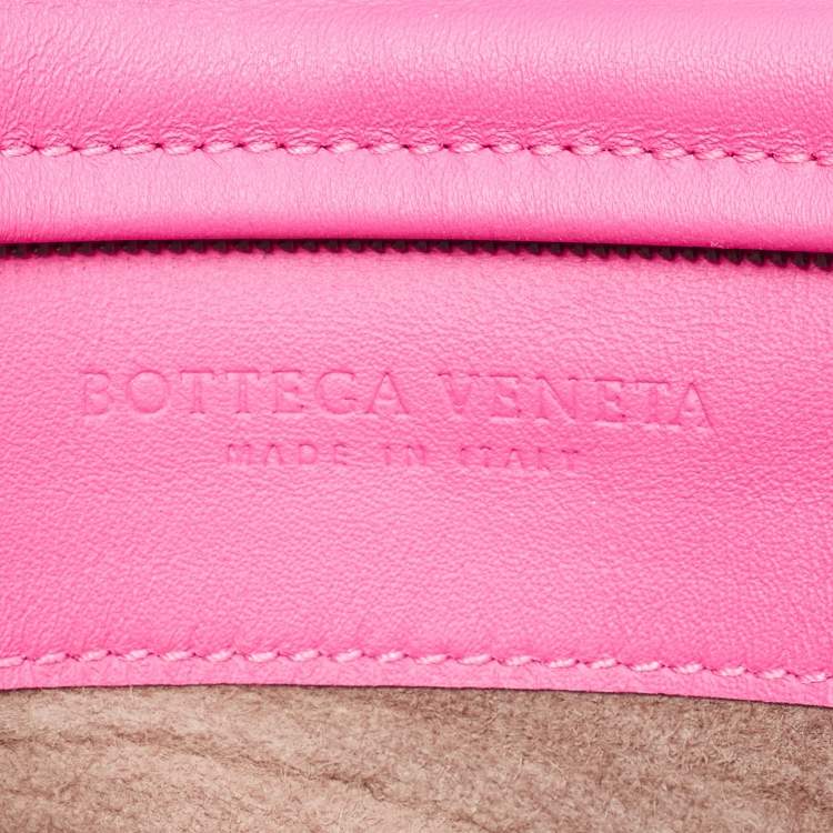 Pre Owned Bottega Veneta Pink Intrecciato Leather Twist Lock Flap Clutch