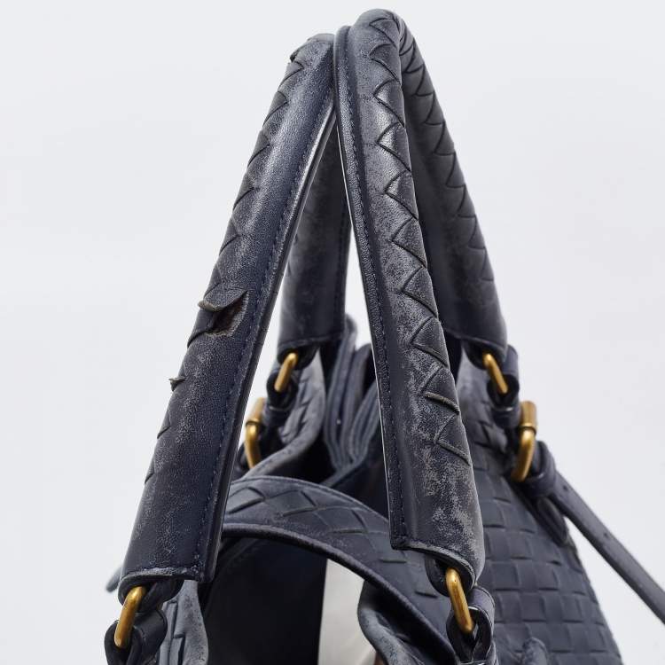 Pre Owned Bottega Veneta Navy Blue Intrecciato Leather Medium Roma Tote