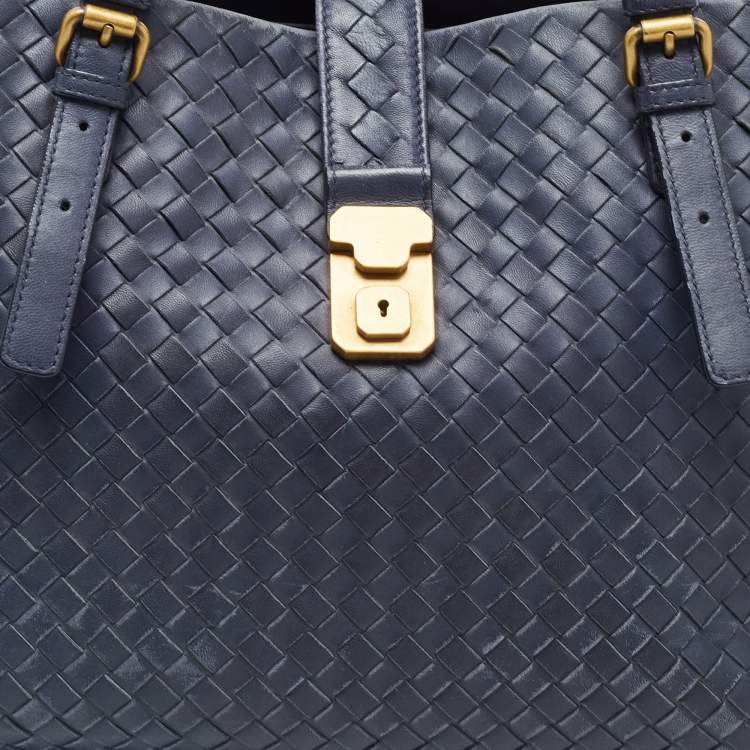 Pre Owned Bottega Veneta Navy Blue Intrecciato Leather Medium Roma Tote