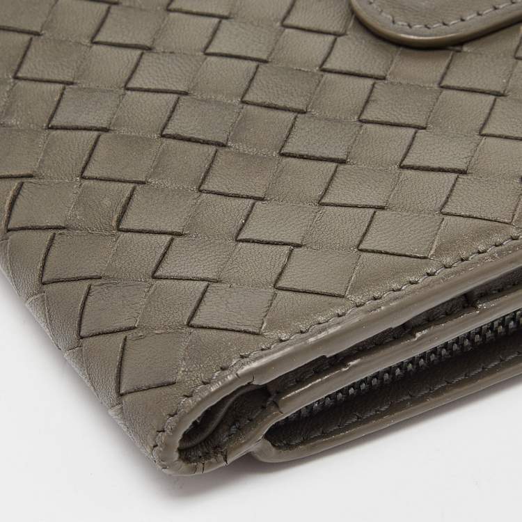 Pre Owned Bottega Veneta Grey Intrecciato Leather French Compact Wallet