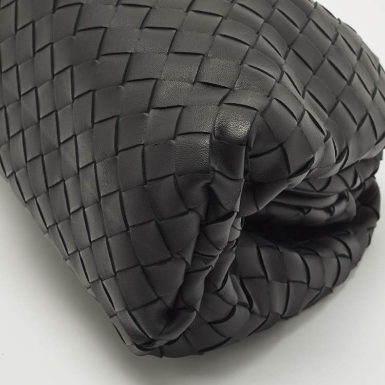 Pre Owned Bottega Veneta Black Intrecciato Leather The Pouch Clutch