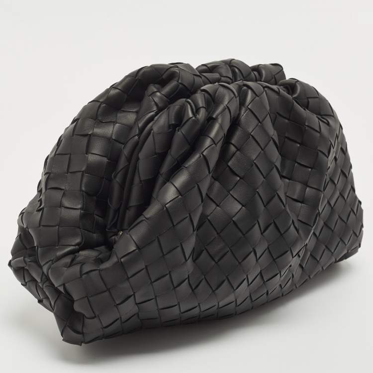 Pre Owned Bottega Veneta Black Intrecciato Leather The Pouch Clutch